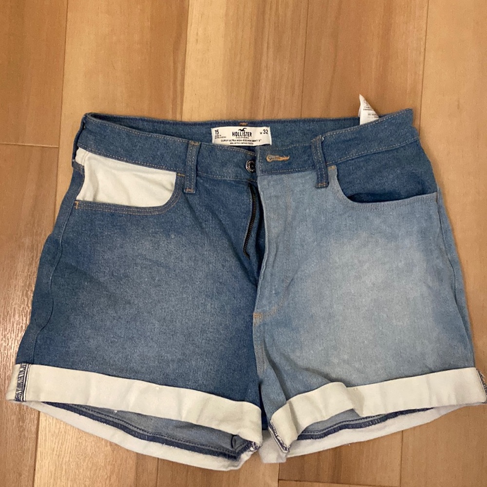 Two Toned Hollister Jean Shorts